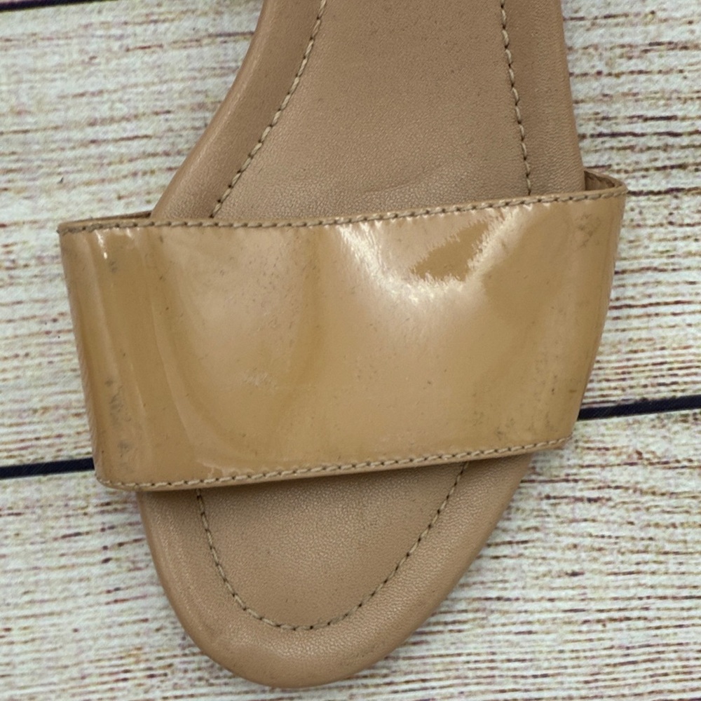Tory Burch Tan Ankle Strap Block Heels - Picture 2 of 13